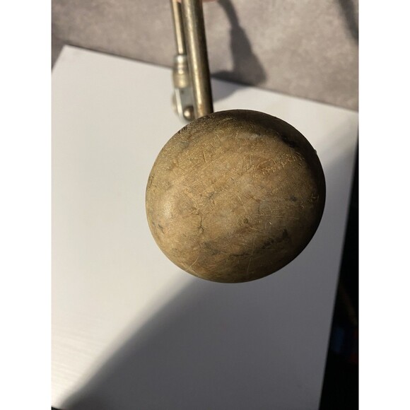 Vintage Bit Brace Hand Drill - Universal Jaws - Ratcheting Woodworking Tool - Picture 9 of 12